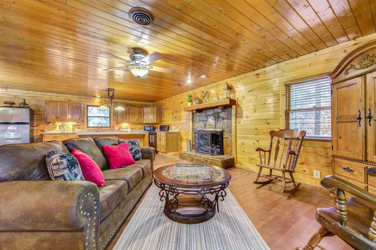 Country Oaks Cabin Villa Пиджен Фордж Екстериор снимка